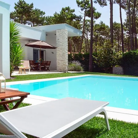 Villa Aroeira Sleeps 8 Pool Wifi Aroeira (Setubal)